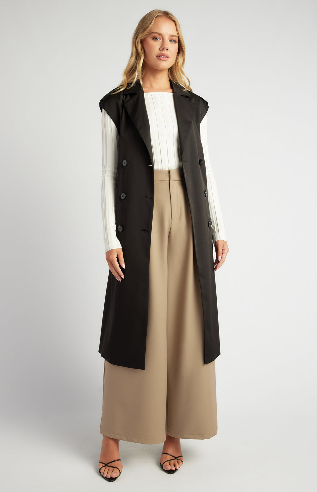 Evelyn Sleeveless Trench Coat Black – SIMARA BOUTIQUE