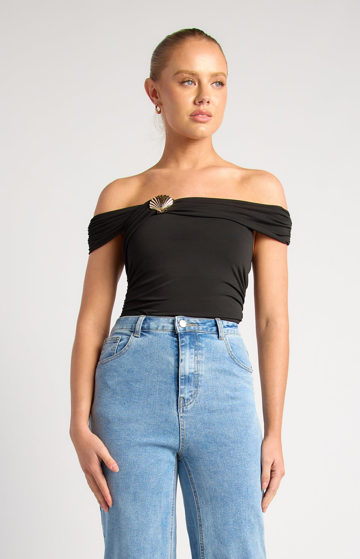 Lawson Off-Shoulder Bodysuit - Black