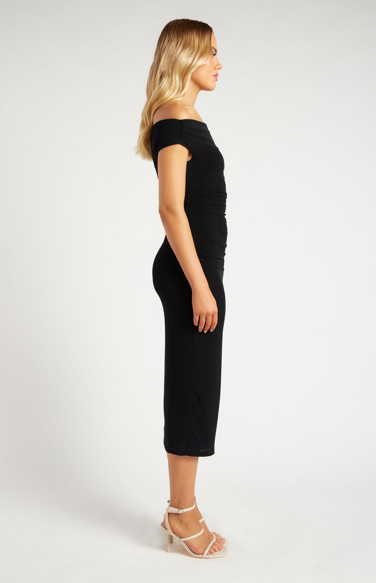 Sweetpea Off Shoulder Midi Dress - Black