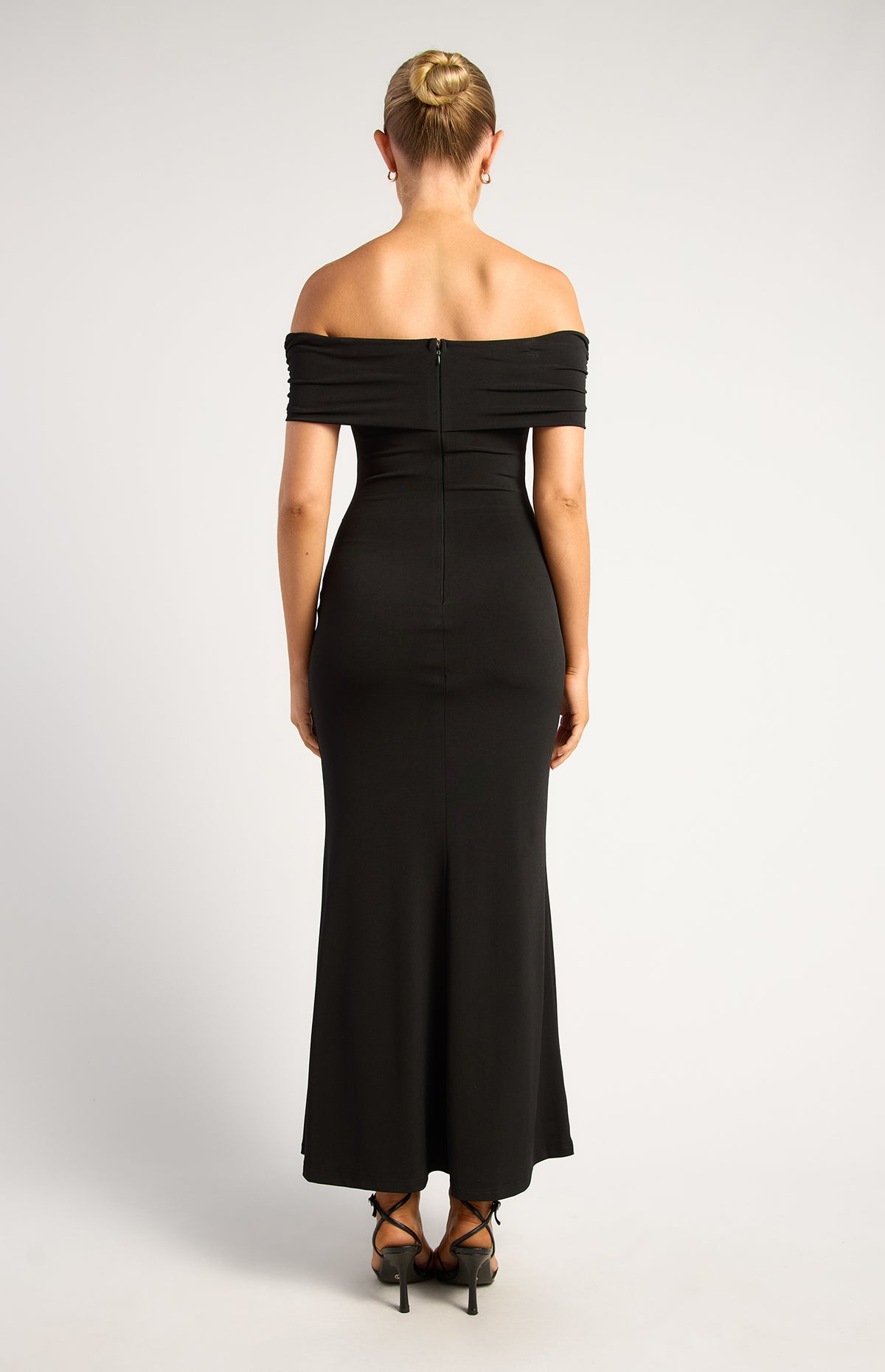 Rosalina Off Shoulder Maxi Dress - Black