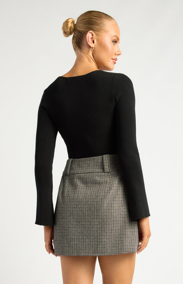 Sana Long Sleeve Knit Top - Black