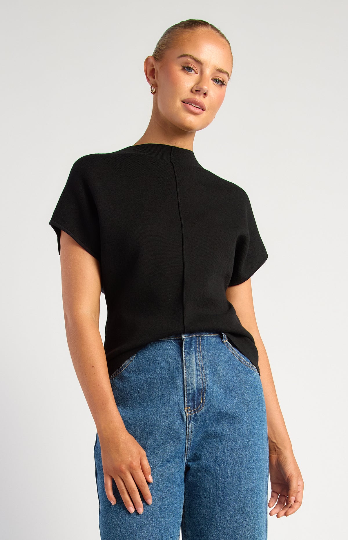 Grayson Short Sleeve Knit Top - Black