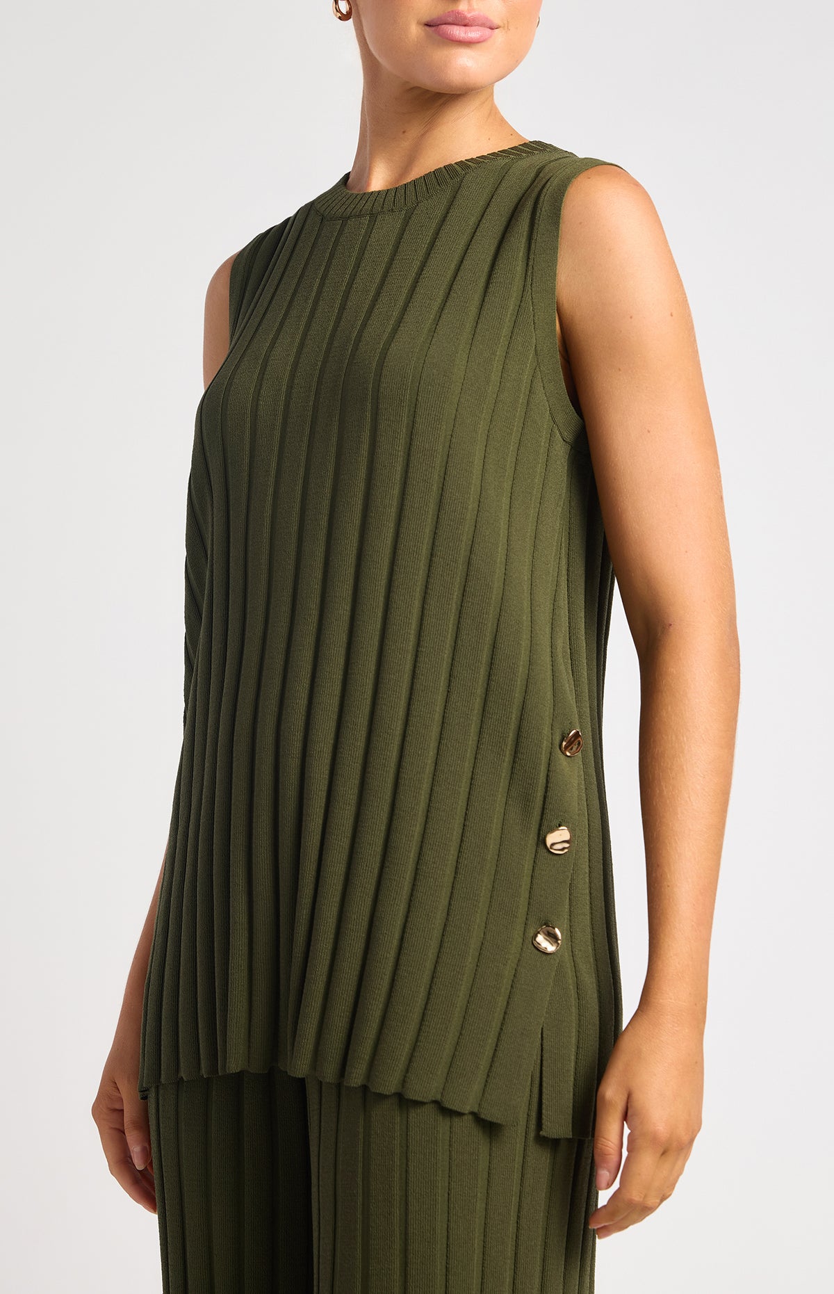 Uma Sleeveless Top & Pants Knit Set - Olive