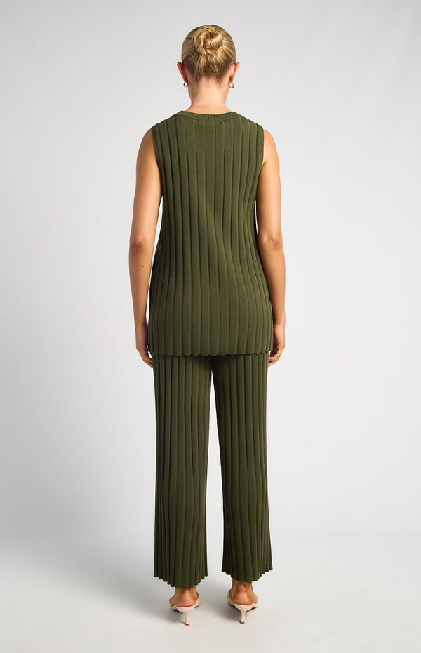 Uma Sleeveless Top & Pants Knit Set - Olive