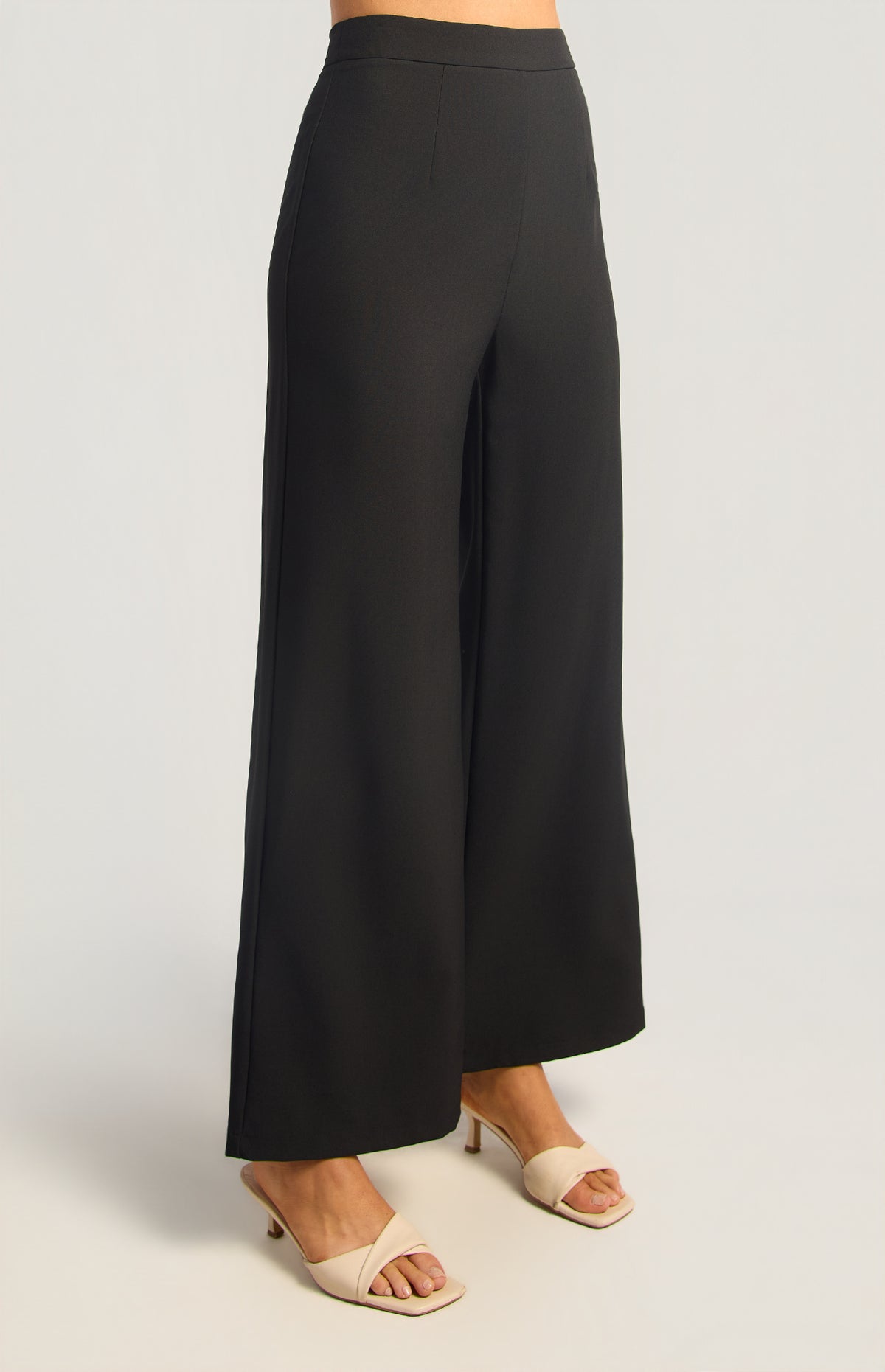 Dennie Straight Leg Pants - Black