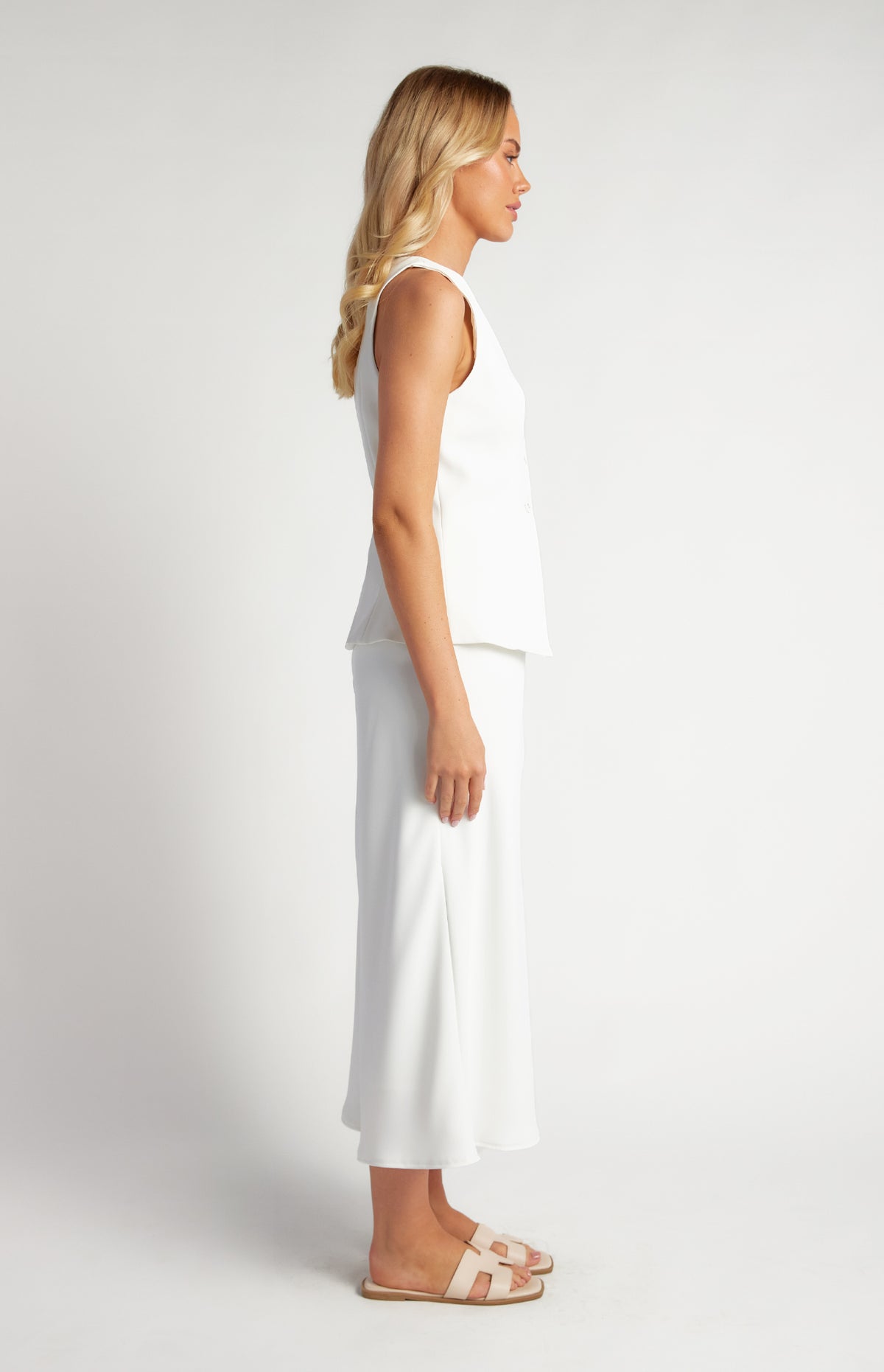 Capra Open Hem Vest & Skirt Set - White