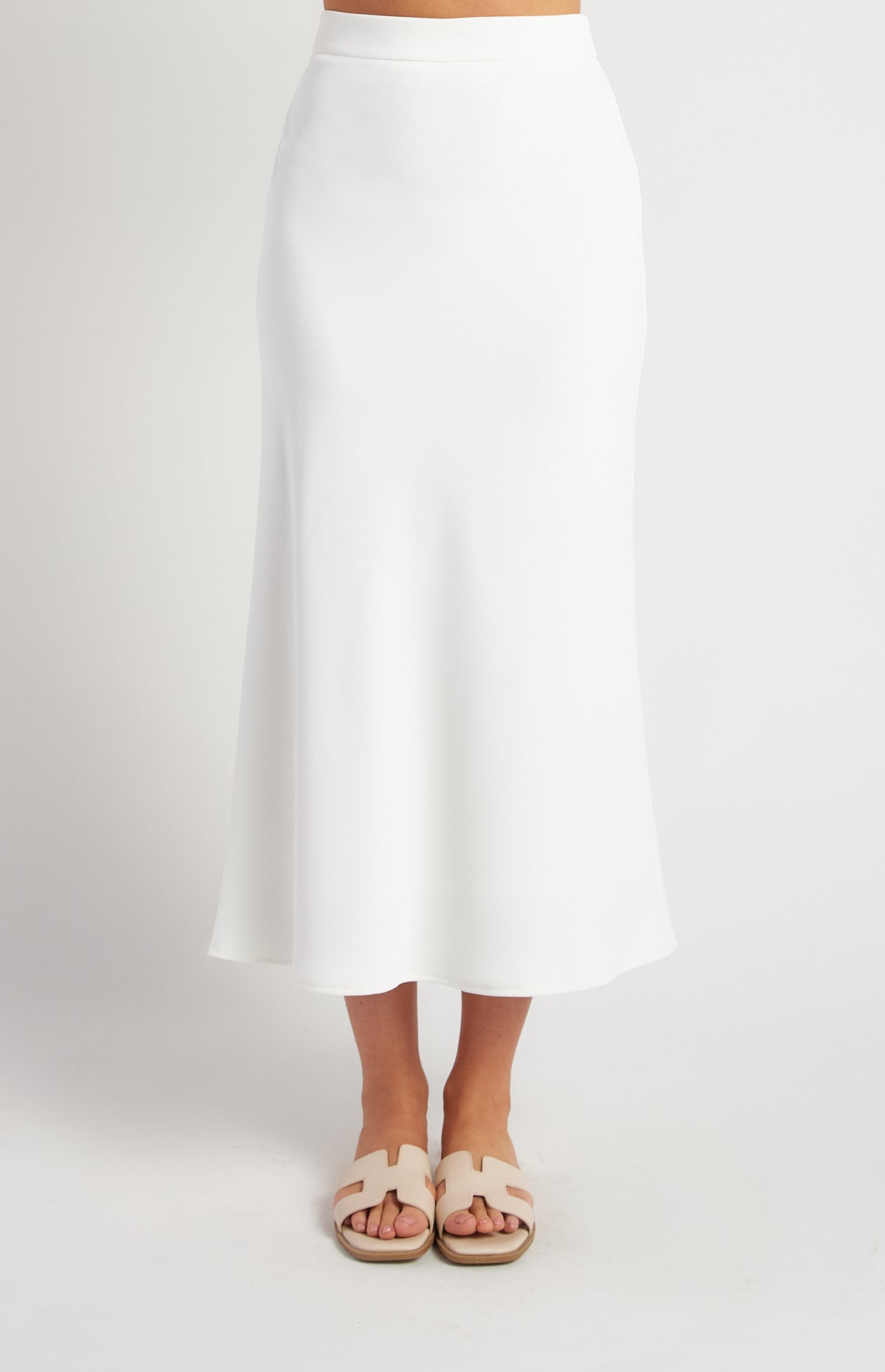 Capra Open Hem Vest & Skirt Set - White