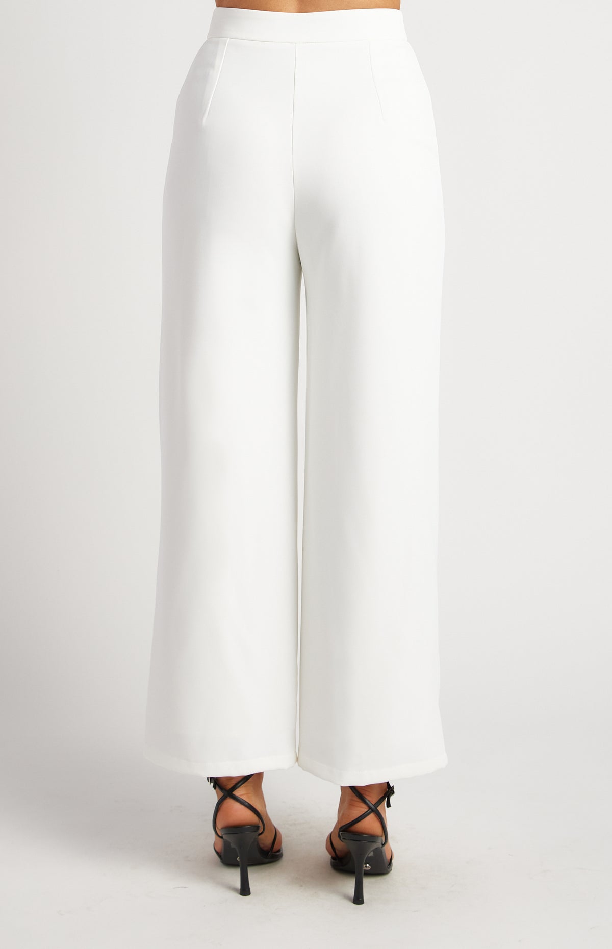 Ursula Vest & Pants Set - White