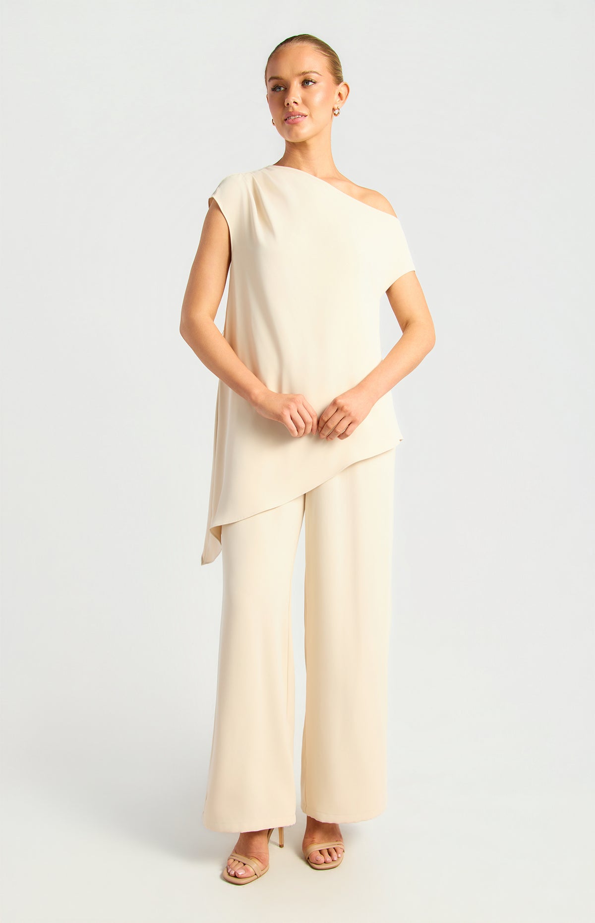 Akira Top & Pants Set - Beige