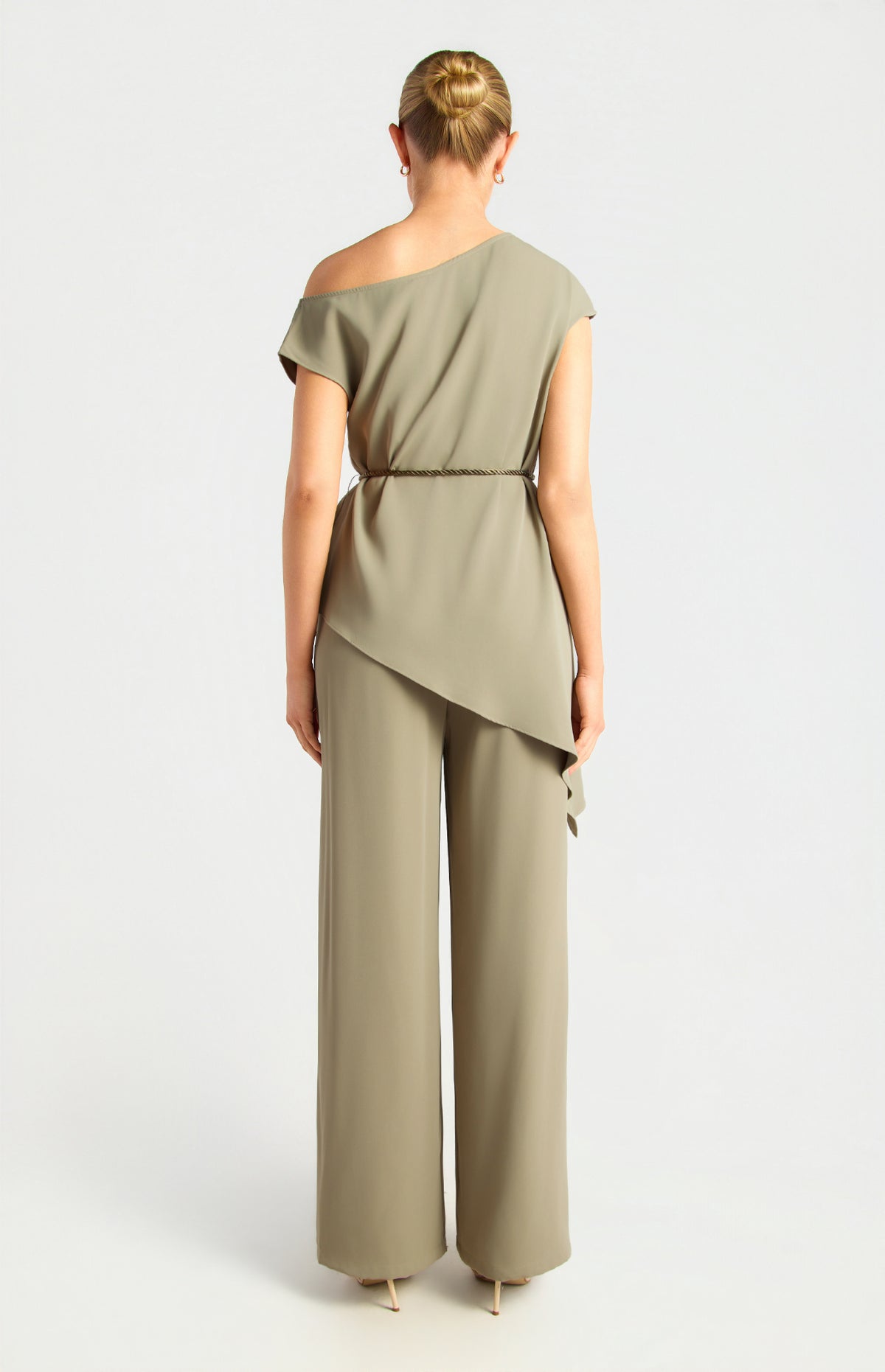 Akira Top & Pants Set - Olive