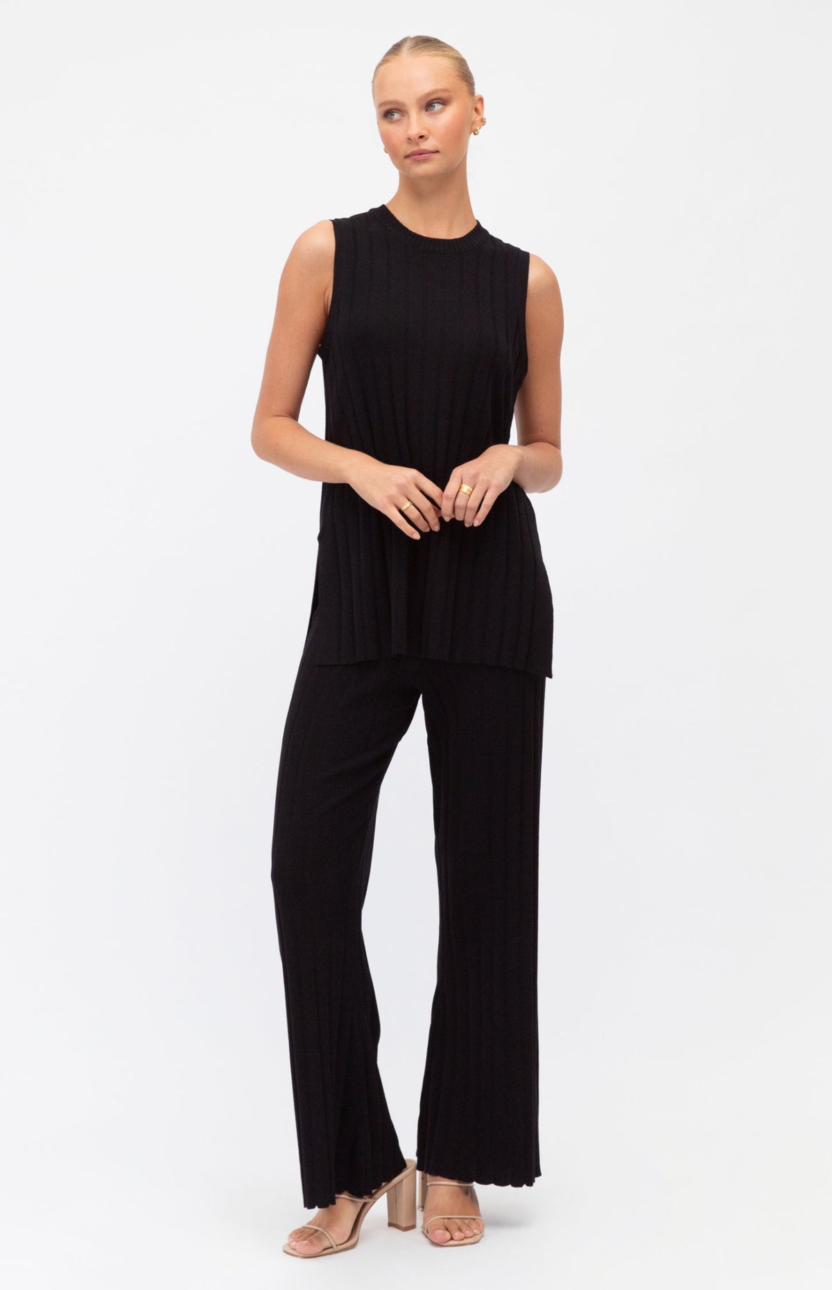 Meredith Sleeveless Top & Pants (Knit Set) - Black