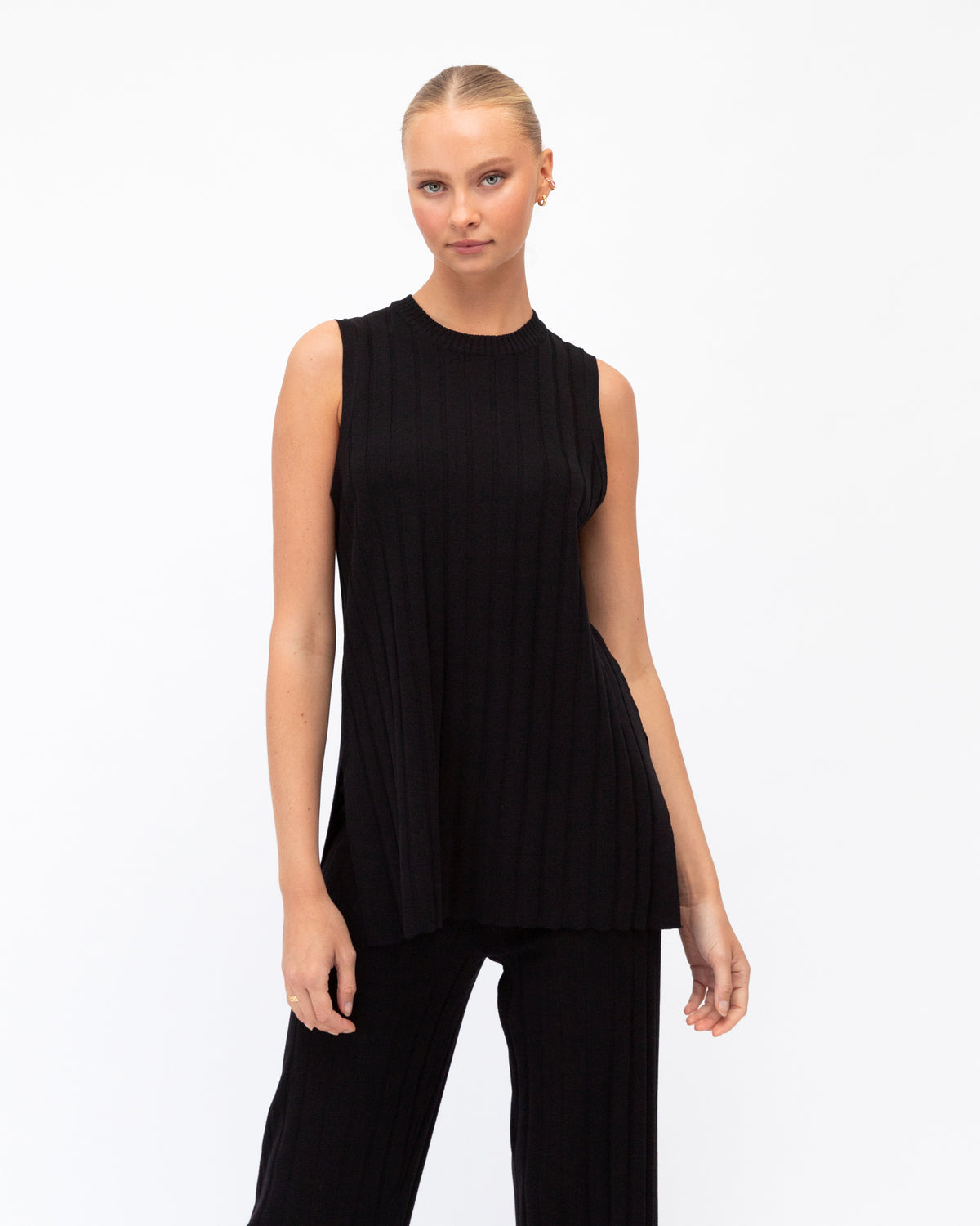 Meredith Sleeveless Top & Pants (Knit Set) - Black