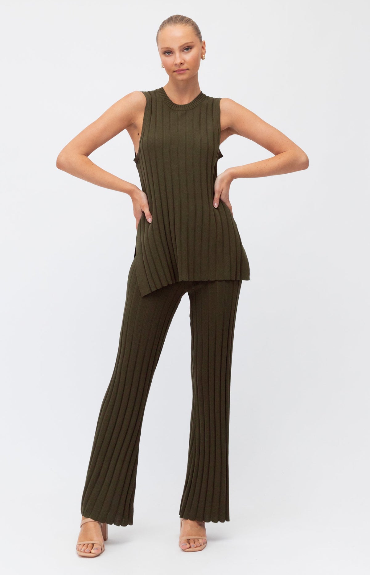 Meredith Sleeveless Top & Pants (Knit Set) - Khaki