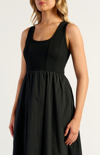Aluna Maxi Dress - Black