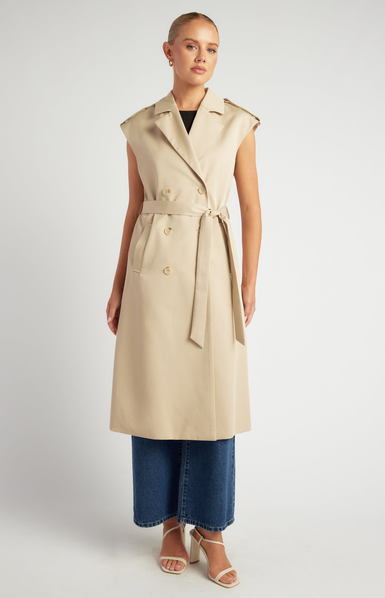 Evelyn Sleeveless Trench Coat - Beige – SIMARA BOUTIQUE