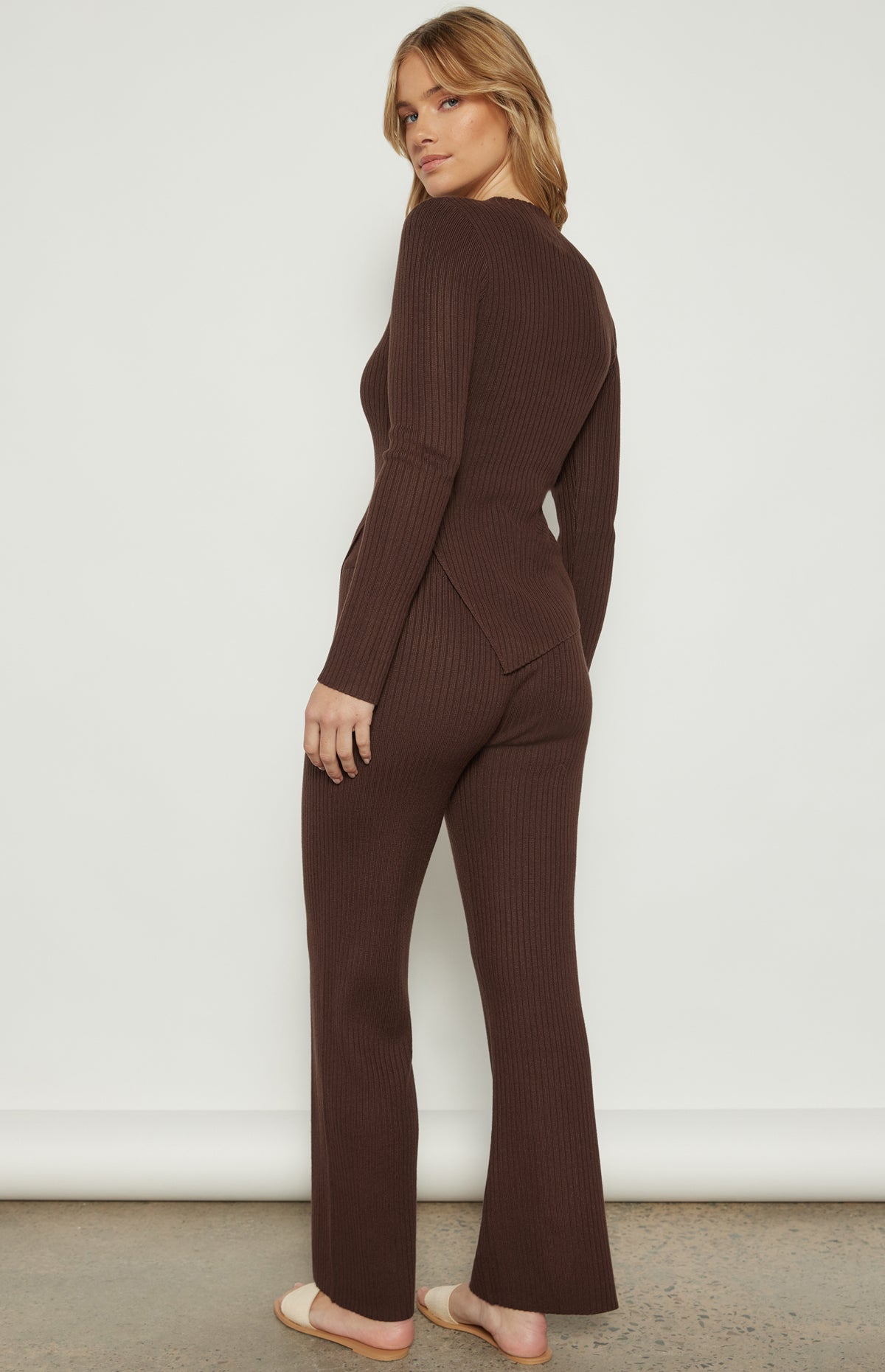 Beverly Top & Pants Knit Set - Espresso