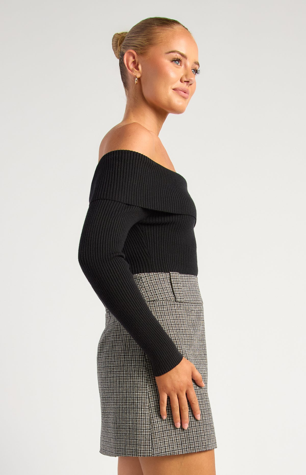 Presley Off-Shoulder Knit Bodysuit - Black