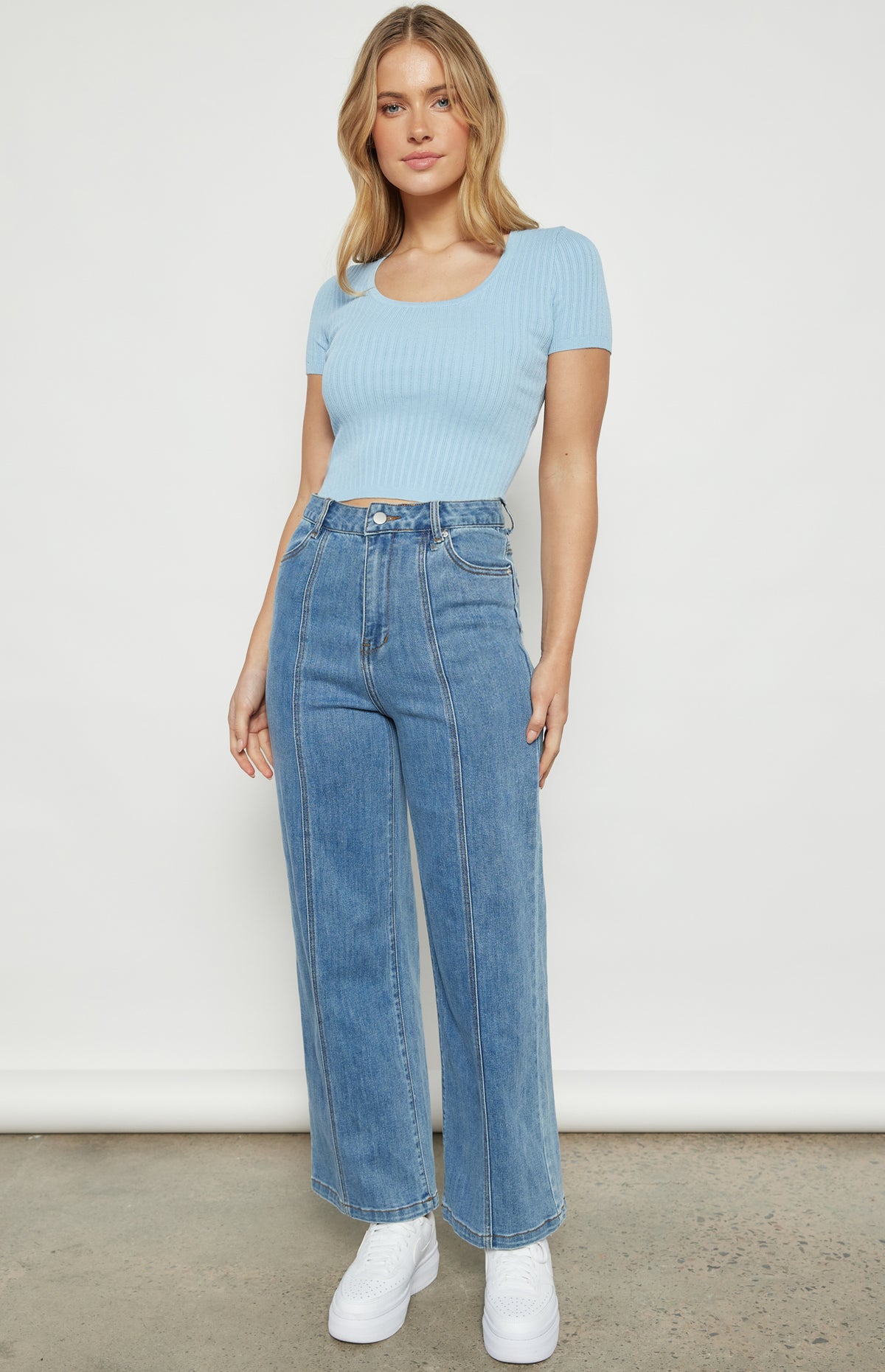 Pammy Lightweight Knit Top - Blue