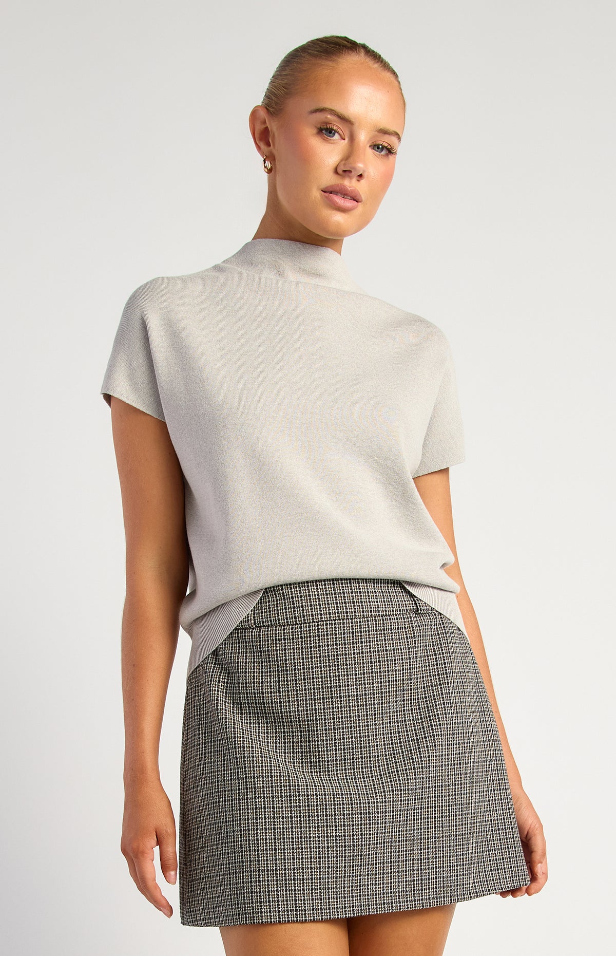 Khadija Short Sleeve Loose Fit Knit Top - Grey Marl