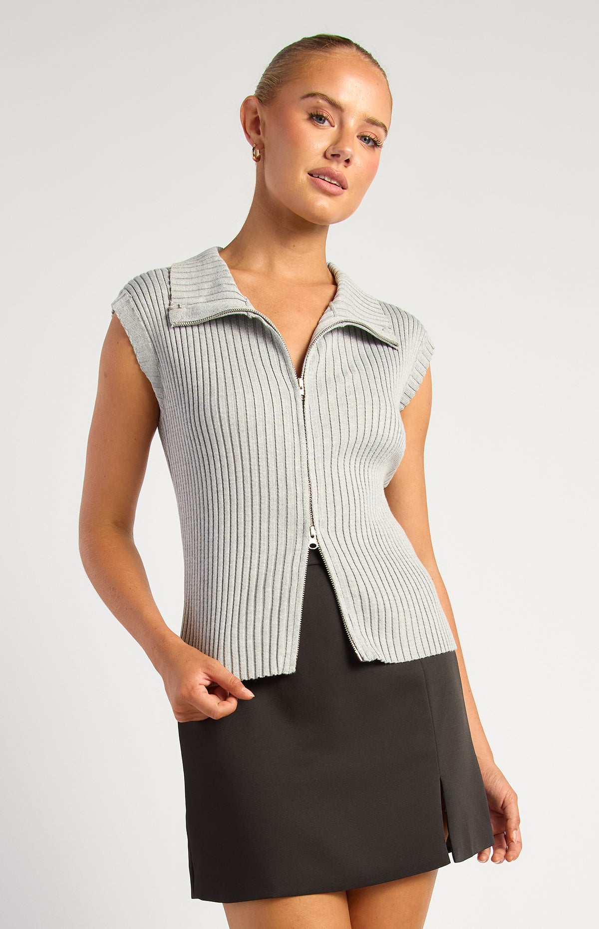 Curtis Two-Way Zip Knit Top - Grey