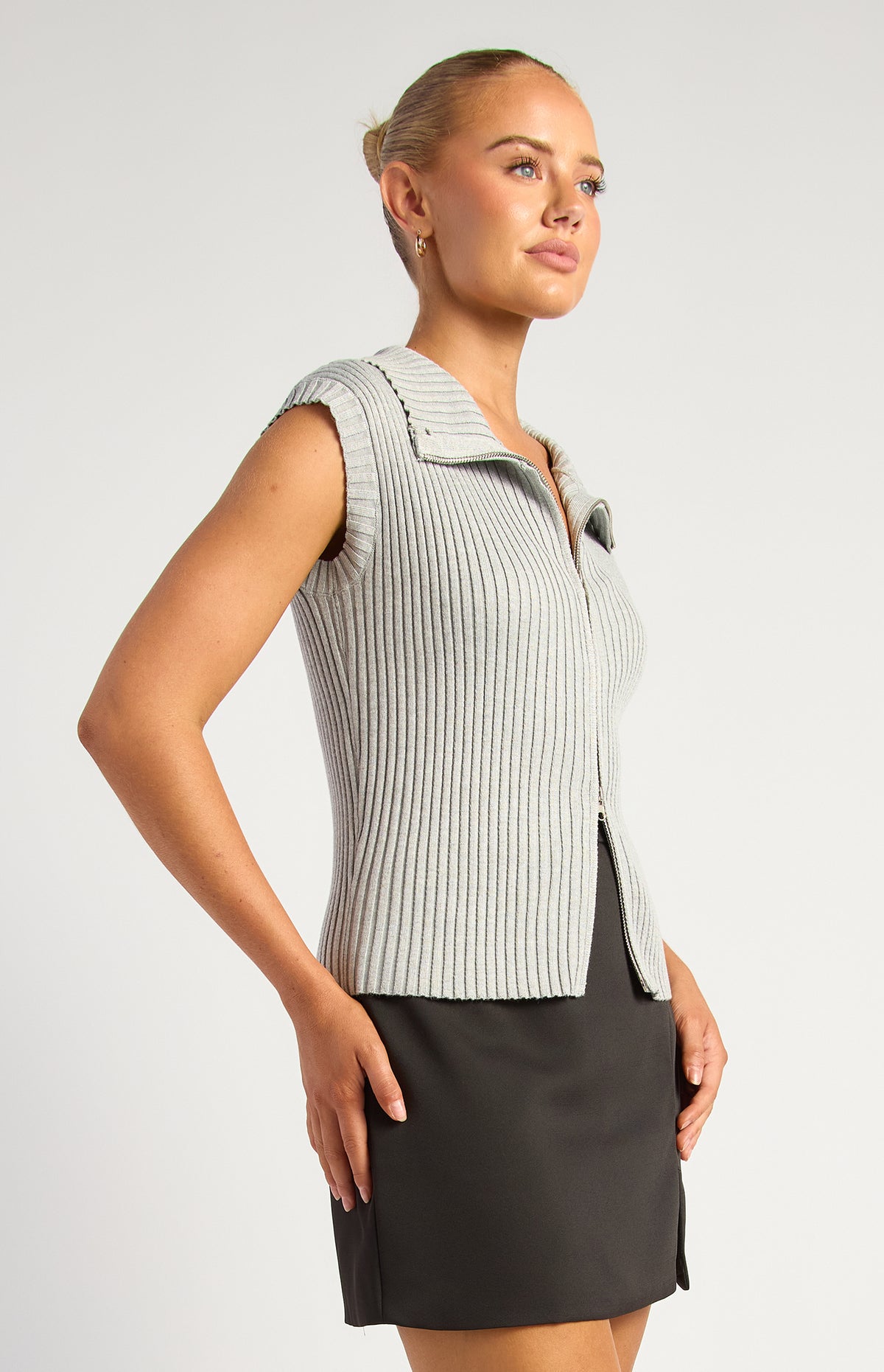 Curtis Two-Way Zip Knit Top - Grey
