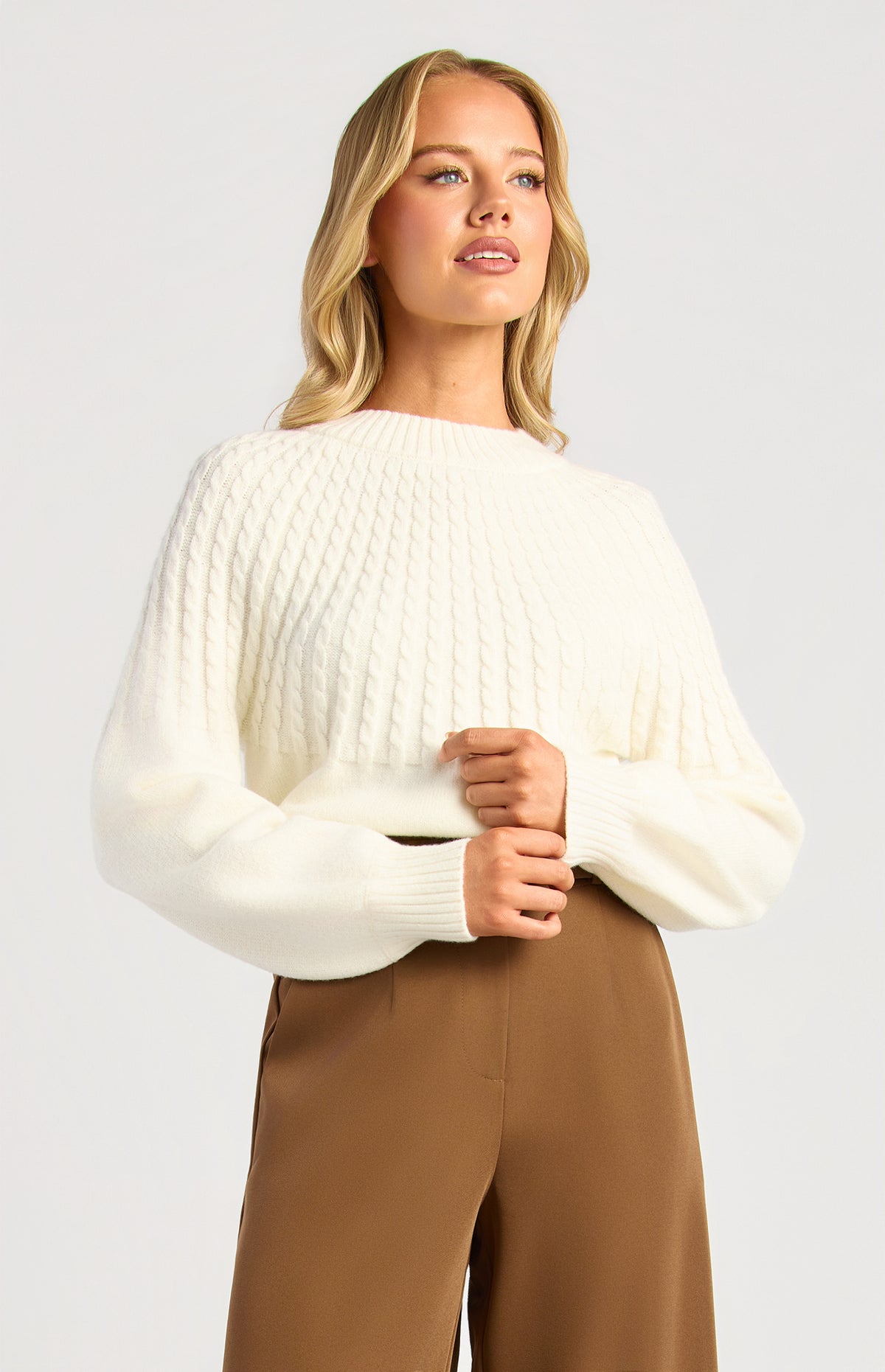 Gradient Cable Knit Top - White