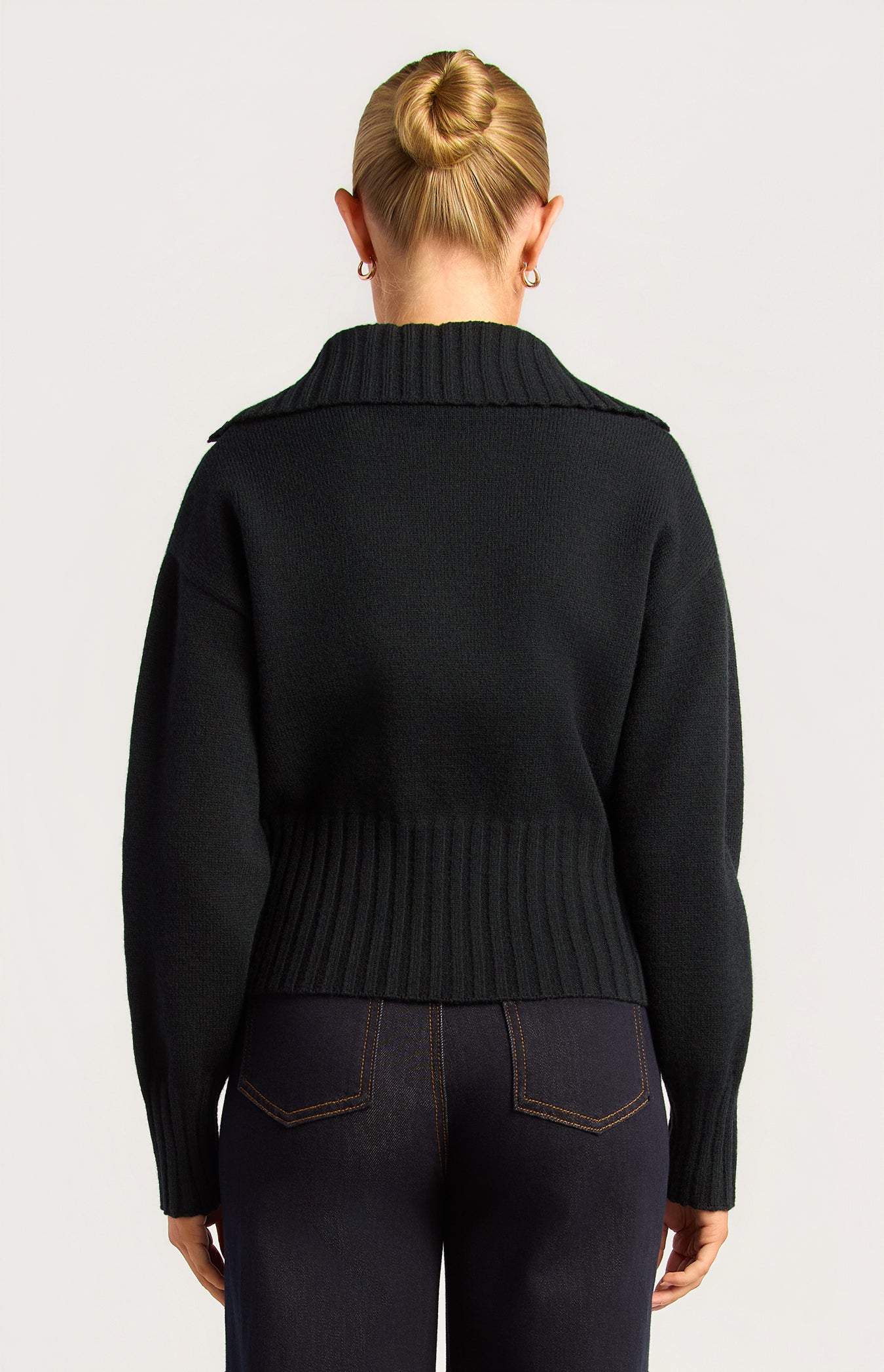 Fiori Two-Way Zip Knit Top - Black – SIMARA BOUTIQUE