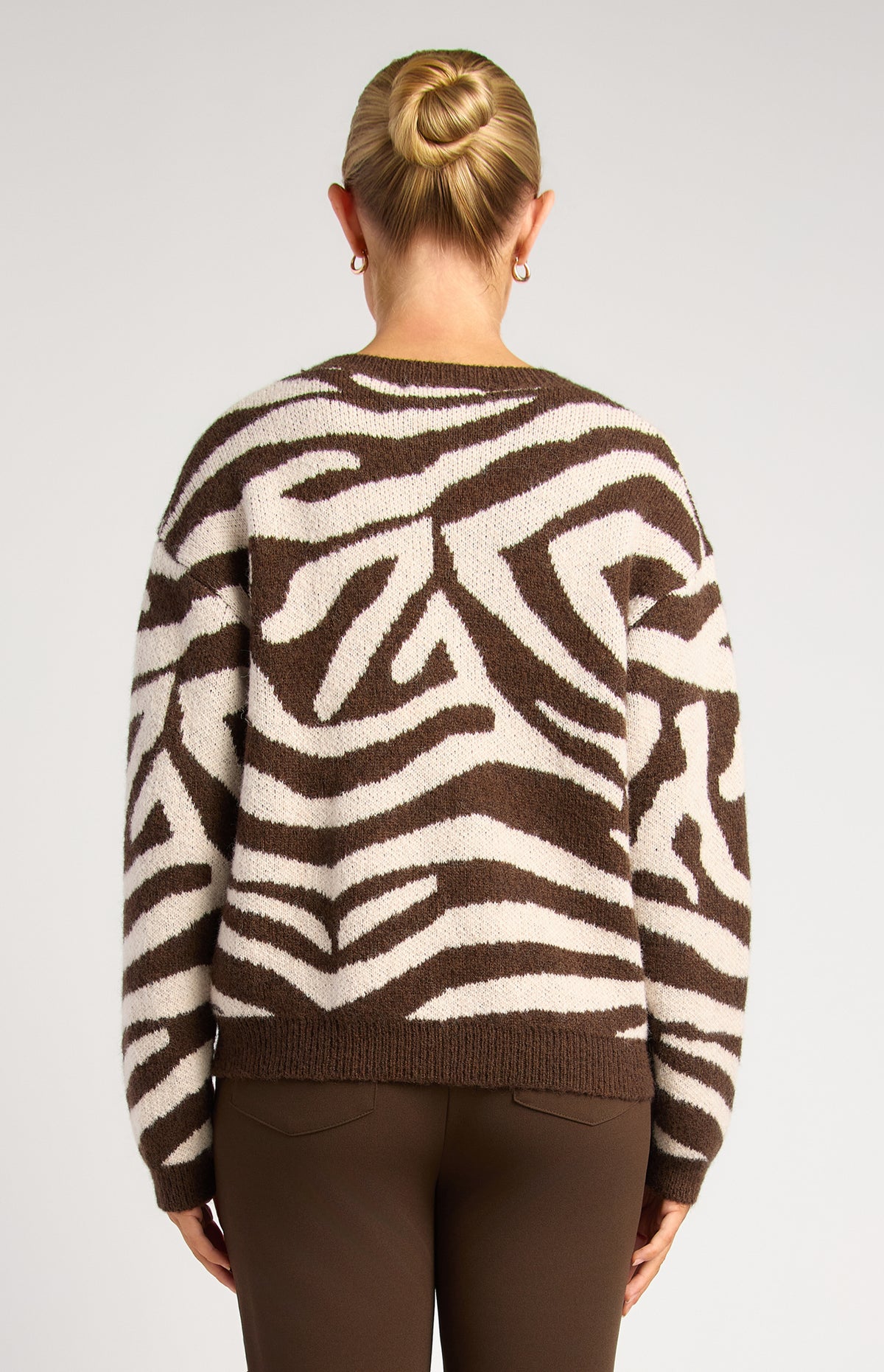 Pia Buton-Up Cardigan - Zebra