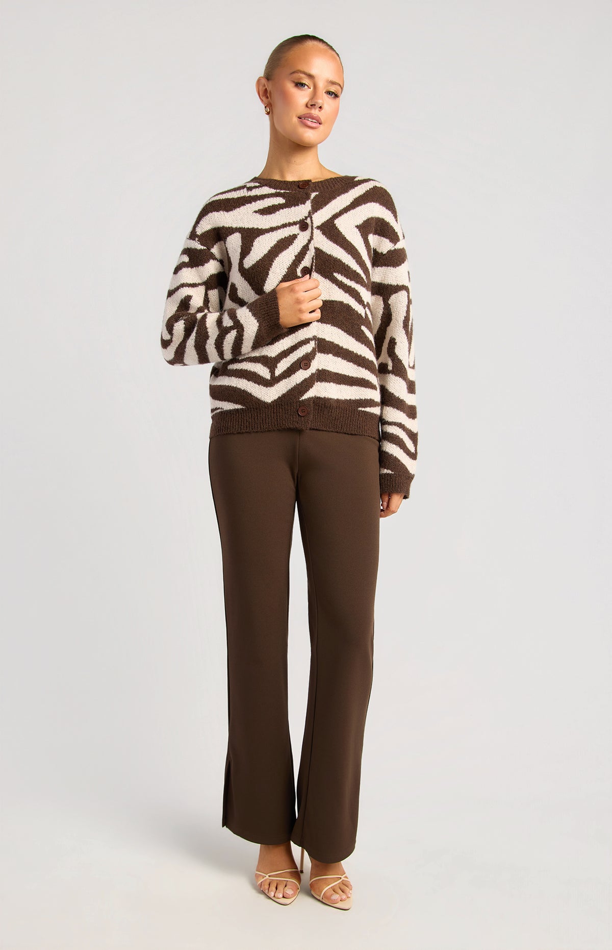 Pia Buton-Up Cardigan - Zebra