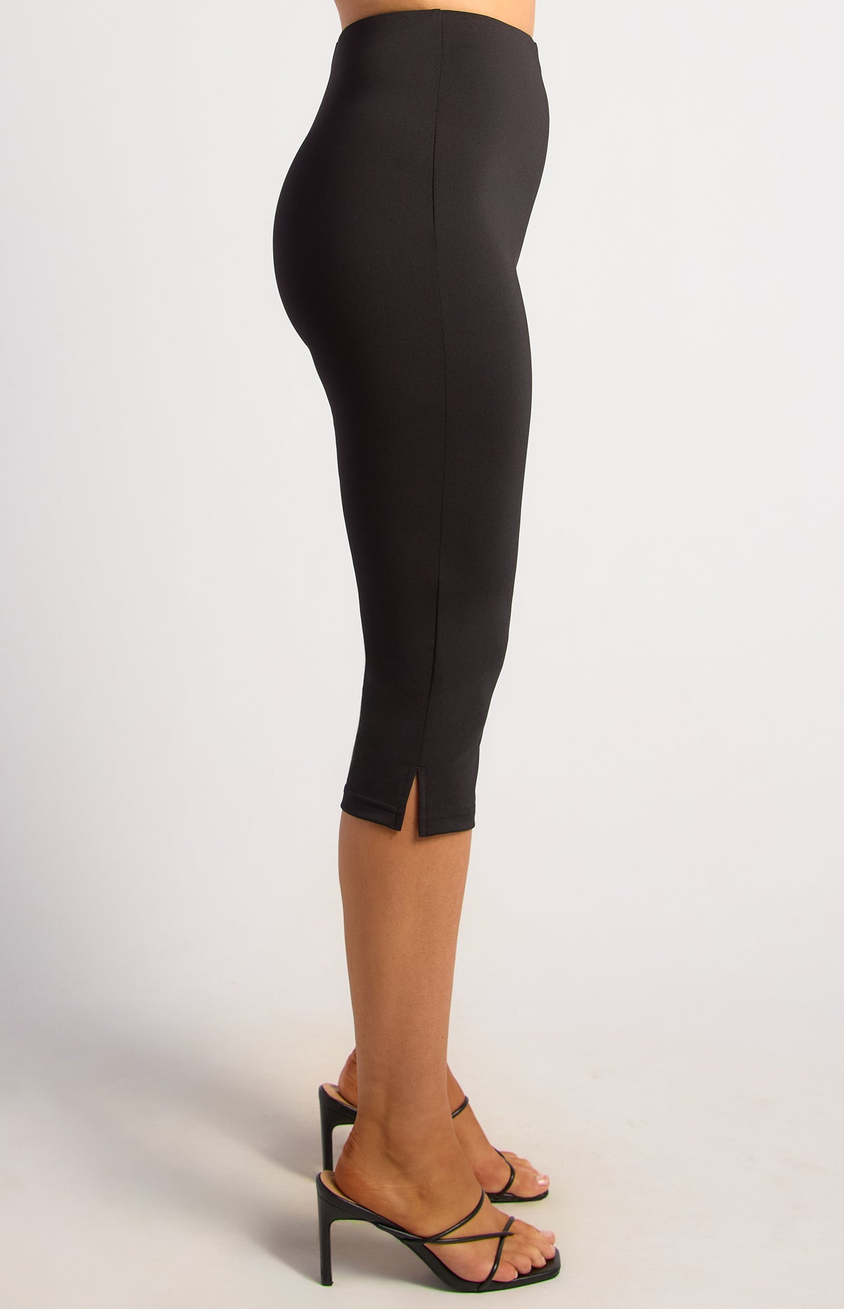 Liona Side Split Capri Pants - Black