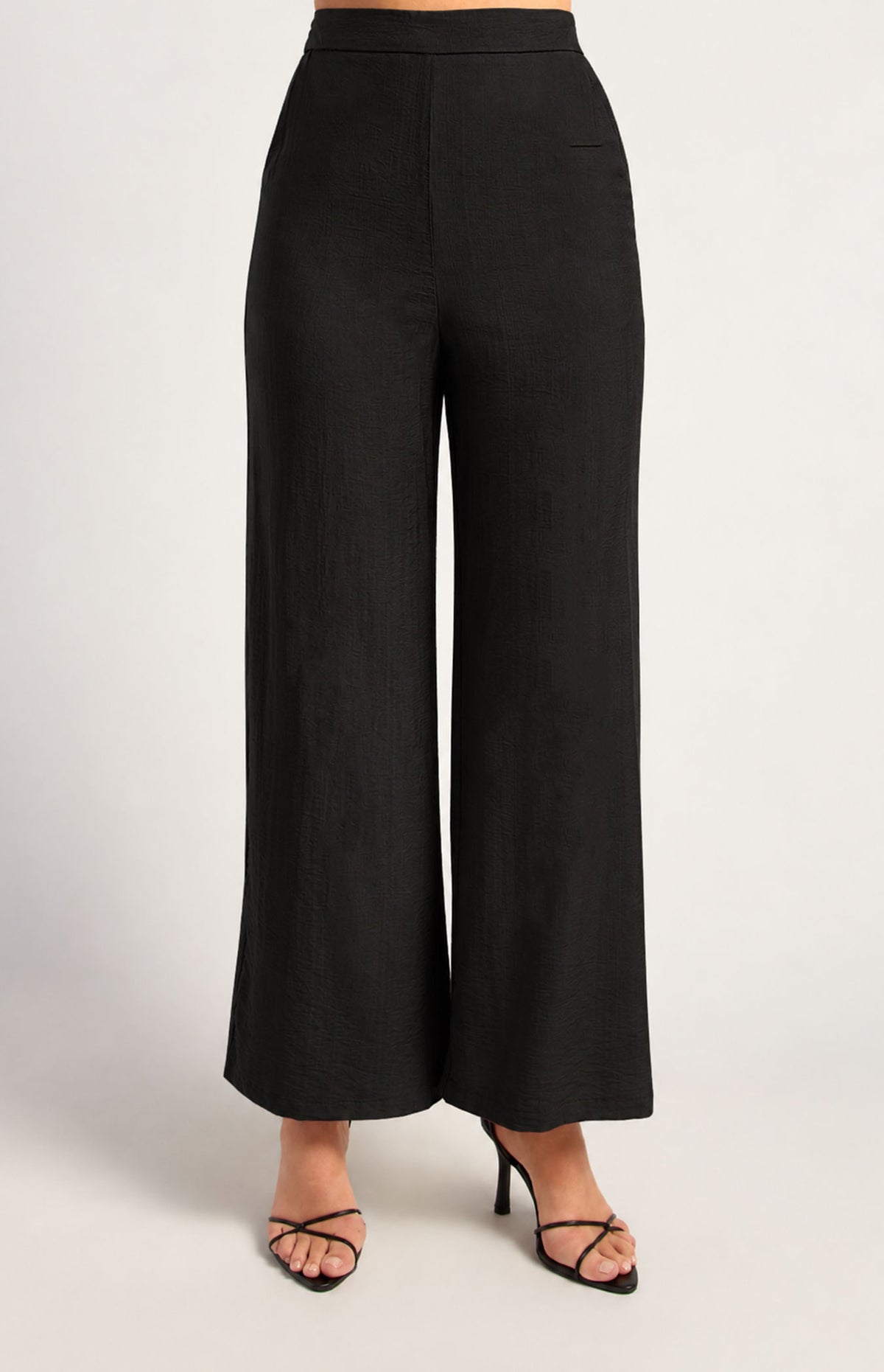 Dustin Textured Pants - Black