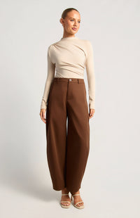 Sakia High Waisted Barrel Pants - Chocolate