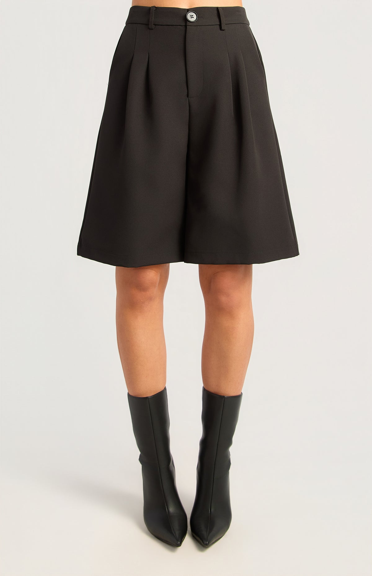 Bermuda Long Line Shorts - Black