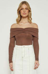 Cameo Off Shoulder Top - Chocolate