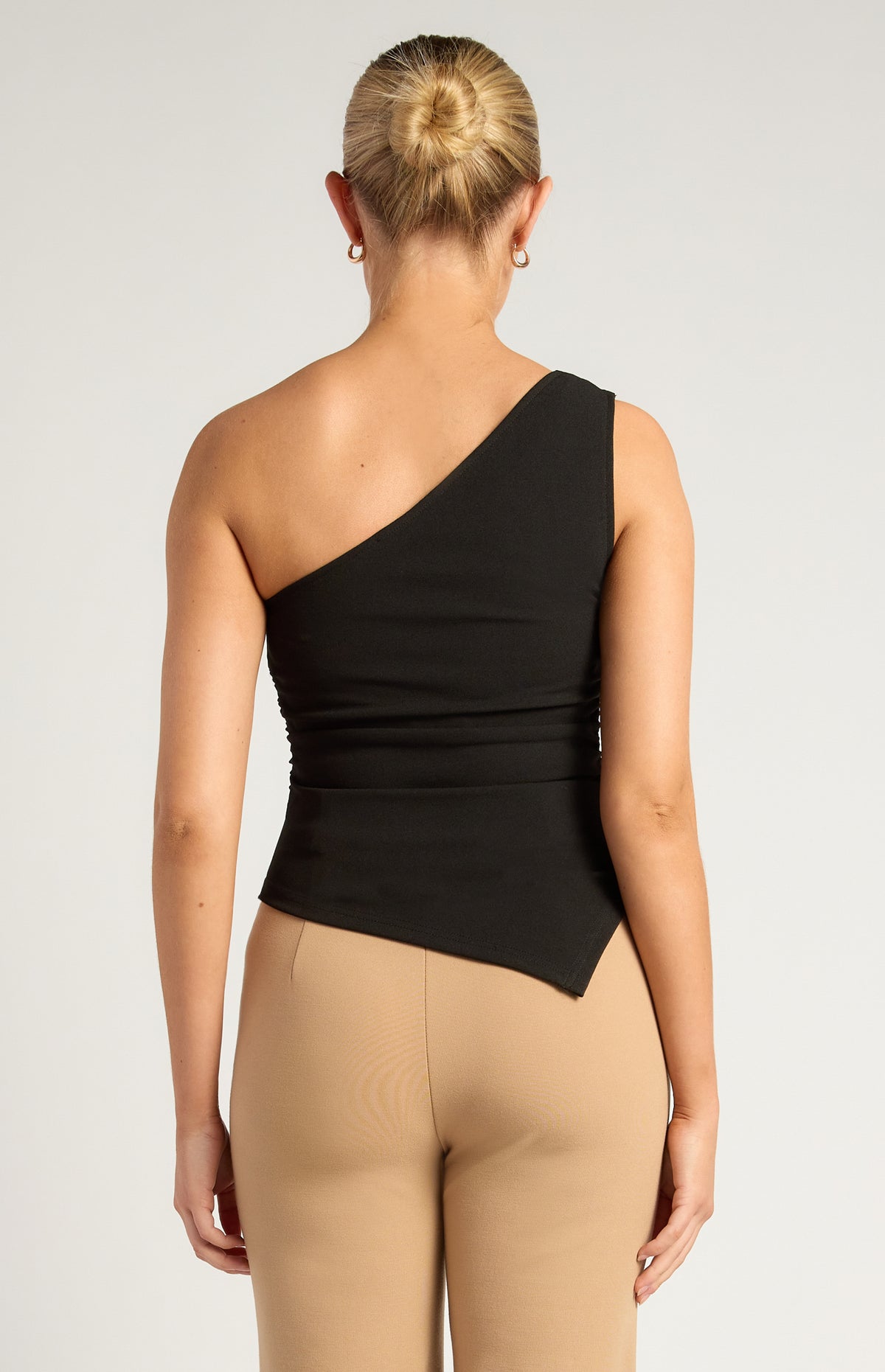 Gisela Off-Shoulder Top - Black