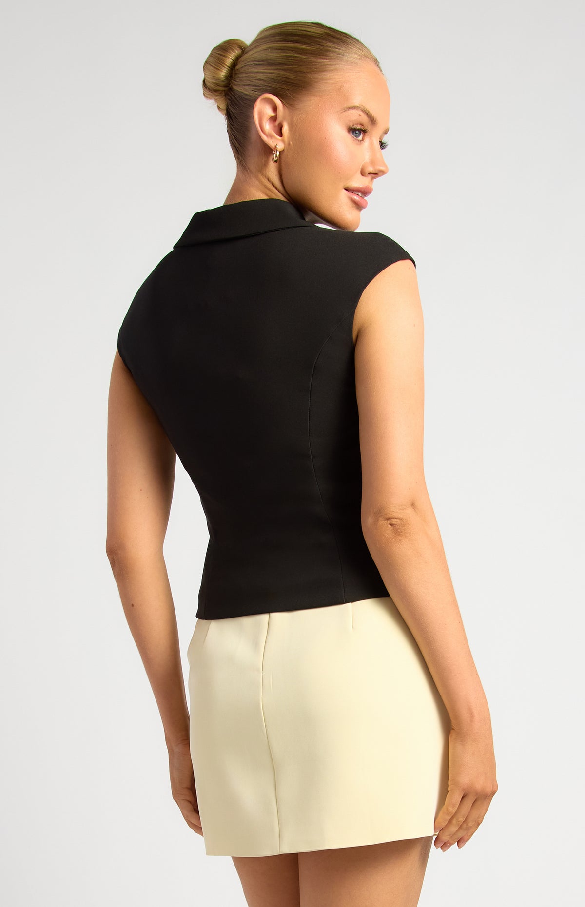 Kimlee Zipper Top - Black