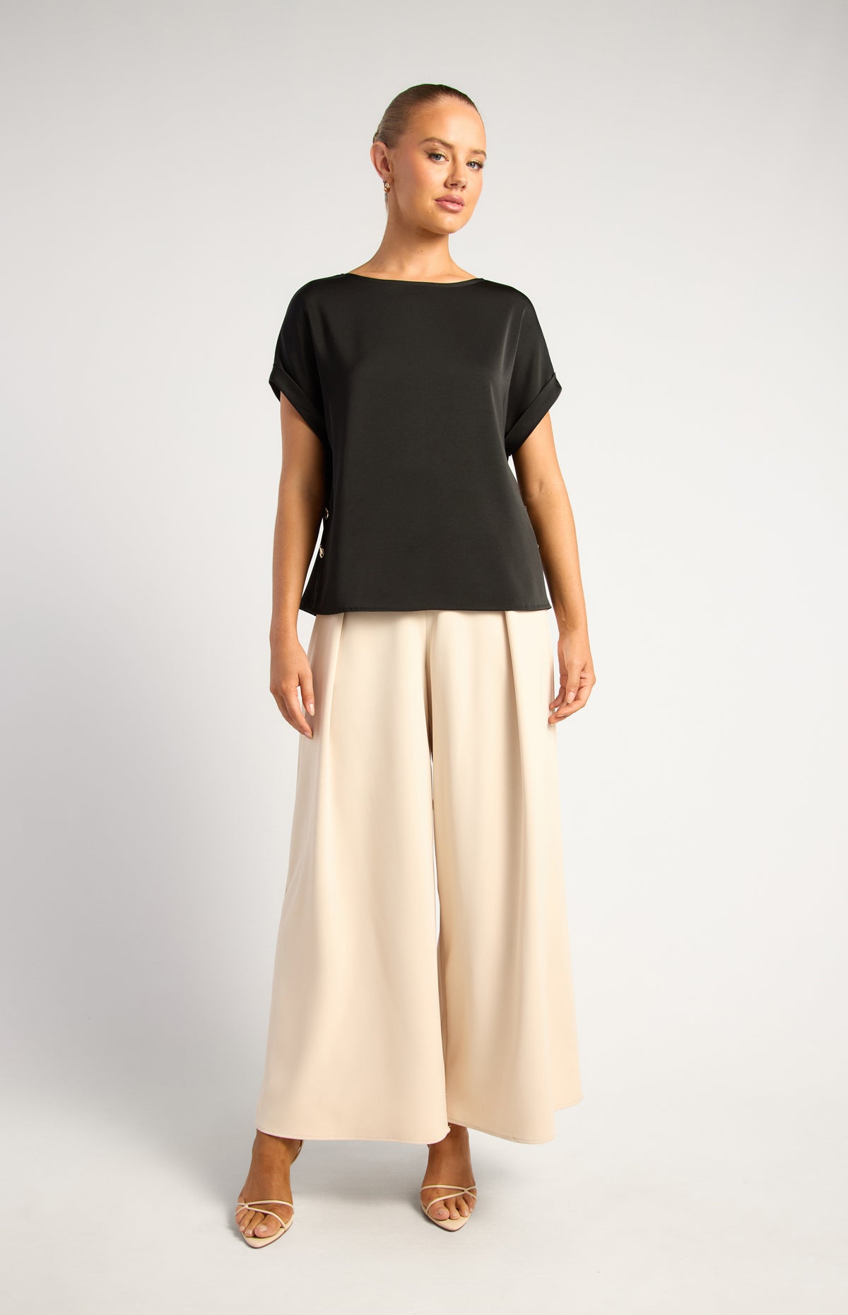 Jed Side Split Sateen Top - Black