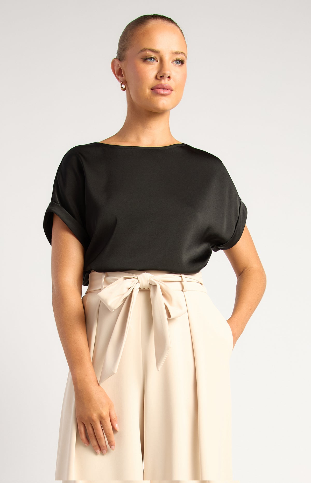 Jed Side Split Sateen Top - Black