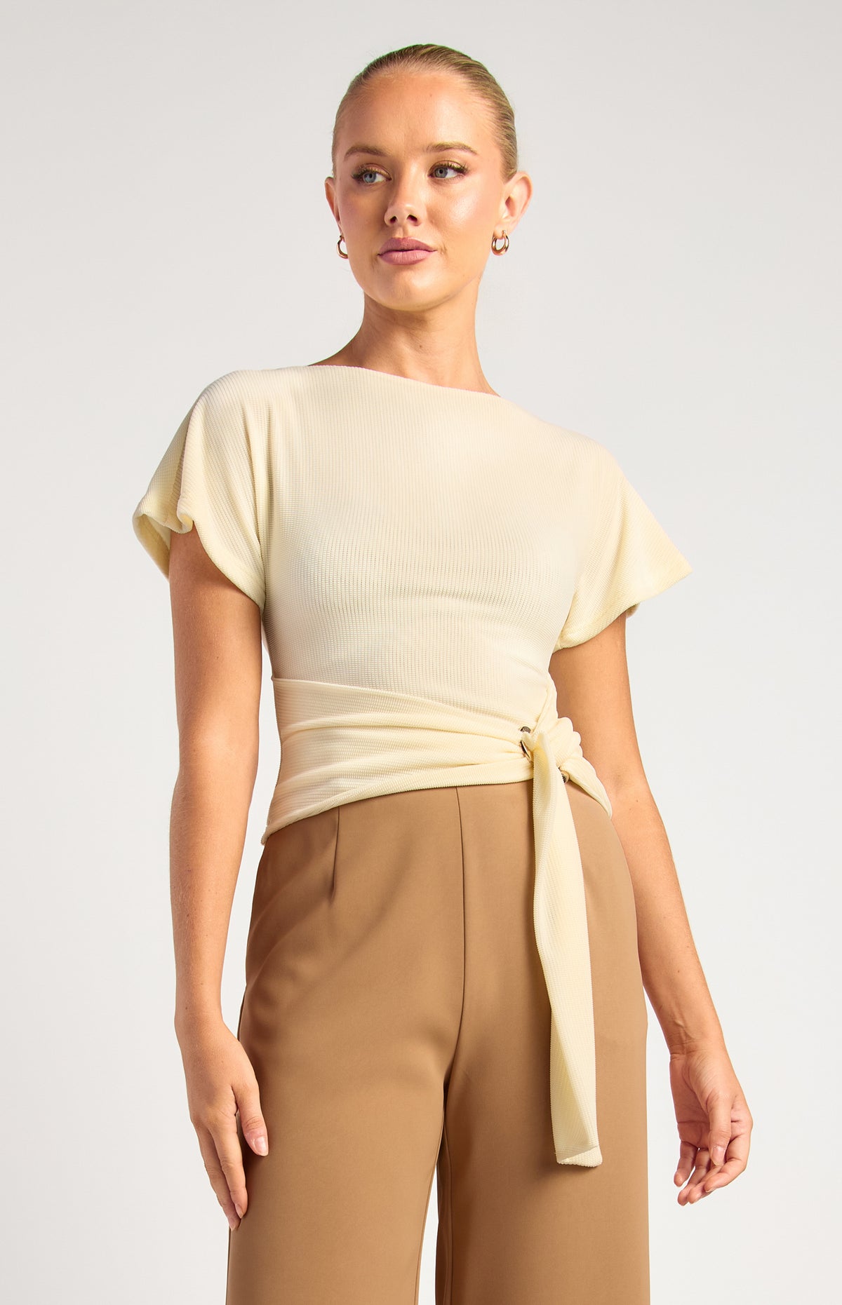 Asplie Short Sleeve Top - White