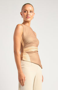 Como Short Sleeve Floral Top - Mocha